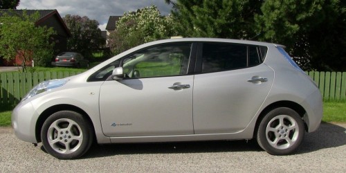 Nissan LEAF 62 kWh, nuova versione per la 100% elettrica più venduta al mondo