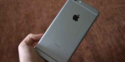 Apple, iPhone: quasi 2 miliardi di vendite
