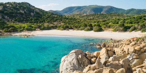 Sardegna, arriva la patente per le guide turistiche