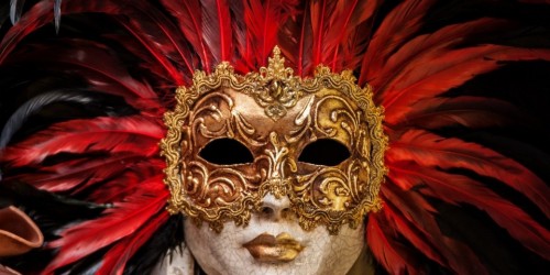 Si è svolto all'Hotel Brufani di Perugia il Gran Ballo di Carnevale in Costume dell'800
