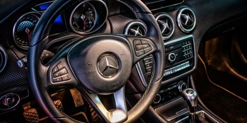 Nuova Mercedes-AMG E 53 4MATIC+: sportiva di carattere
