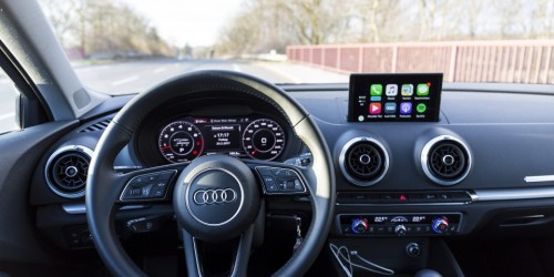 Audi, 10 minuti di ricarica elettrica per 110 km
