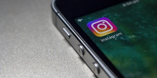 Instagram, l’app lancia i QR code per le aziende