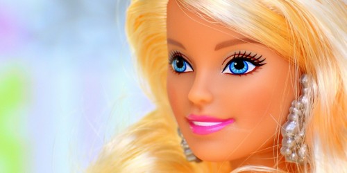 Mattel, Barbie speciale per i 50 anni di Claudia Schiffer