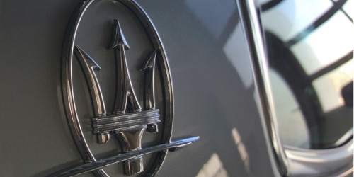Ghibli Hybrid, Maserati guarda al futuro con le linee del passato