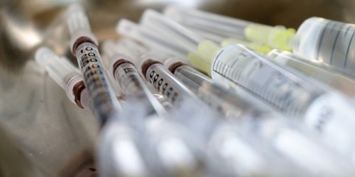 Covid-19, la Pfizer chiederà di poter distribuire il vaccino dalla terza settimana di novembre
