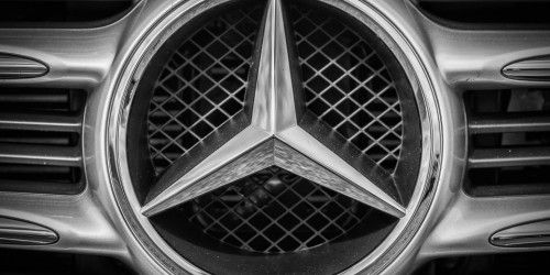 Mercedes MBUX hyperscreen: il superschermo da automobile