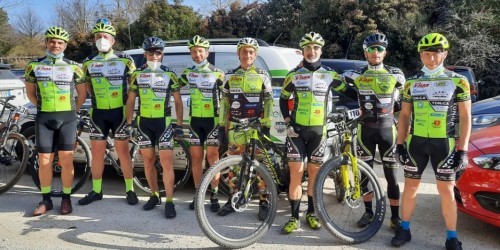 A Viterbo la Mtb Santa Marinella-Cicli Montanini terza miglior squadra alla Cimina Cup