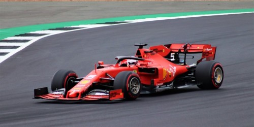GP Qatar, Pirelli: indagheremo su problemi pneumatici