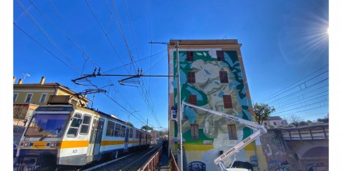 Roma, è Luca Zamoc l'artista del nuovo murale su via Casilina
