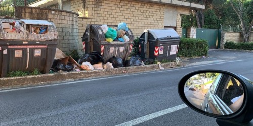 Roma, Fratelli d’Italia attacca Gualtieri: “C’è emergenza rifiuti”