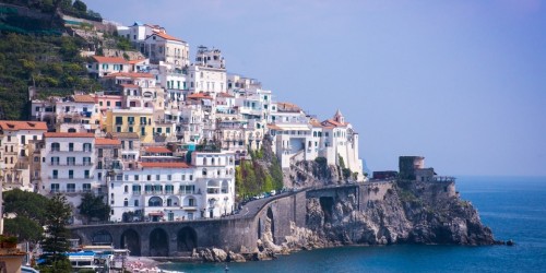 Turismo, previsti in estate in Italia 190 milioni di pernottamenti, +23,5mln su 2021