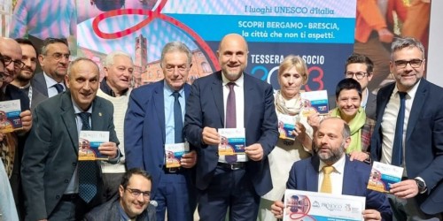 Pro Loco, la tessera celebra Bergamo Brescia Capitale Cultura 2023