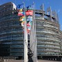 COVID-19: i deputati chiedono una risposta più unitaria dell'UE