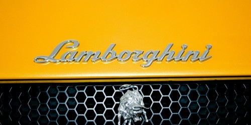 Lamborghini, svolta ibrida in vista