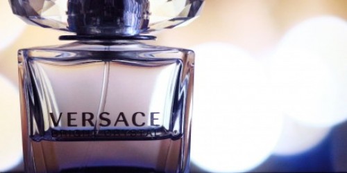 Versace, la campagna Holiday 2020 si immette nei viaggi