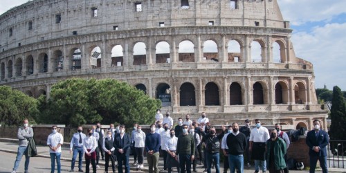 ARCS Rome: les restaurateurs depuis le Colisée,une invitation au redémarrage touristique de l'Italie