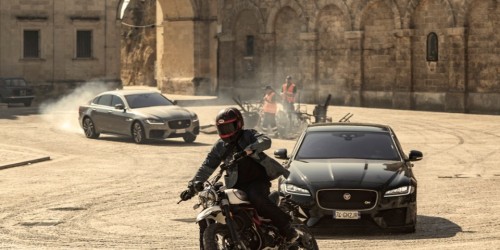 La Jaguar Xf fa il suo debutto nel film di 007 "No Time To Die"