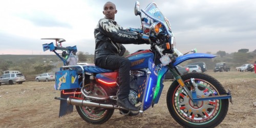 Kenya, i mototaxi 'boda-boda' al centro della campagna elettorale