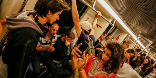 Roma, 'Tempesta d'amore underground': Shakespeare sale sulla Metro C