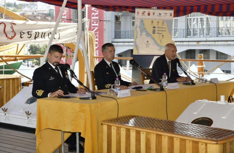 Vienna sul Lago, la presentazione a bordo dell’Amerigo Vespucci