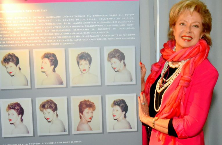 Roma, i ritratti di Regina Schrecker alla mostra di Andy Warhol