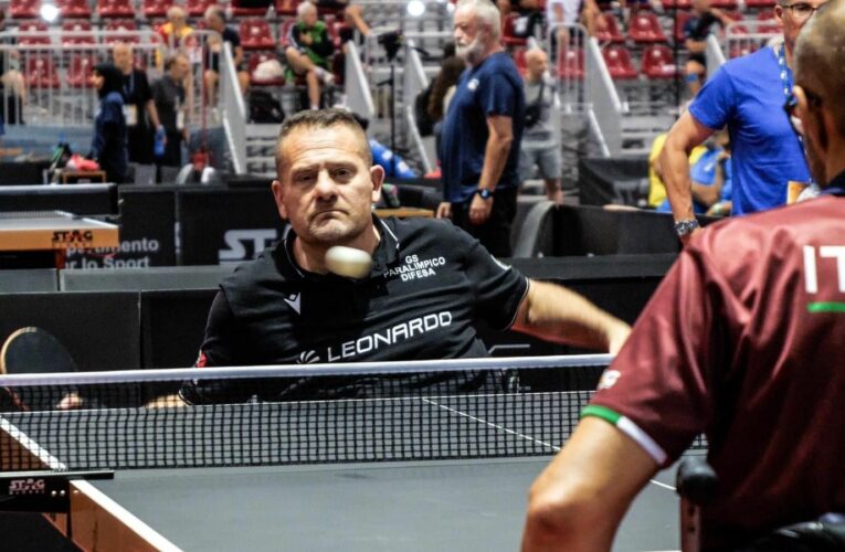 Il Tenente Colonnello Gianfranco Paglia vince il titolo paralimpico di classe 2 ai Mondiali Master di tennistavolo di Roma