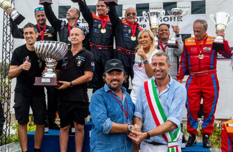 Motonautica, doppio successo a Cervia: Blu Banca vince il Mondiale UIM Offshore 3D-5000